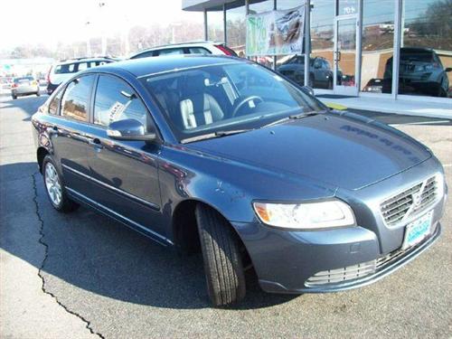 Volvo S40 2008 photo 1