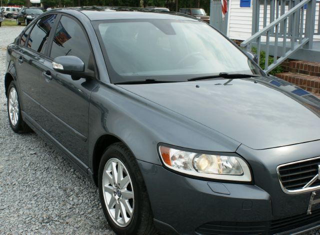 Volvo S40 2008 photo 2