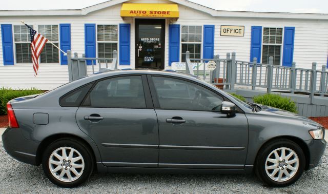 Volvo S40 2008 photo 3
