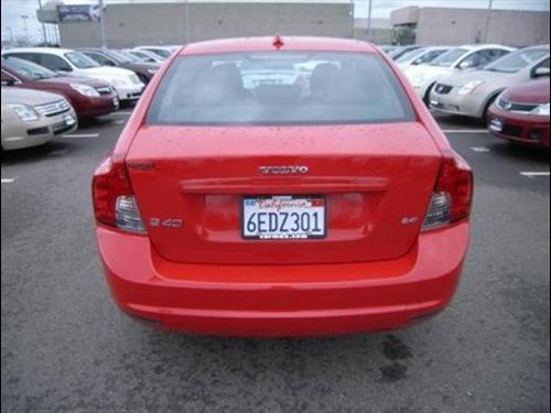 Volvo S40 2008 photo 3