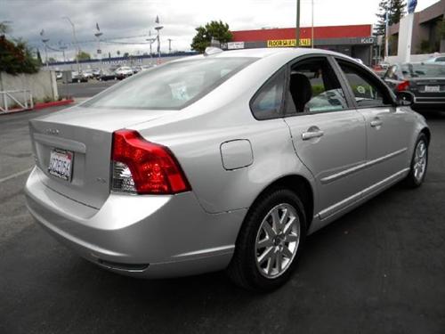 Volvo S40 2008 photo 4