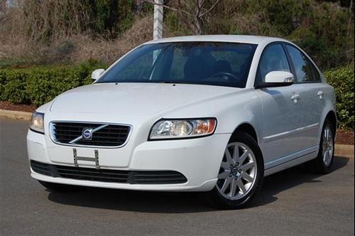 Volvo S40 2008 photo 3