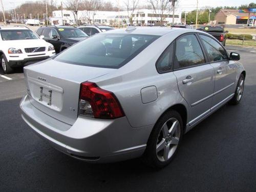 Volvo S40 2008 photo 4