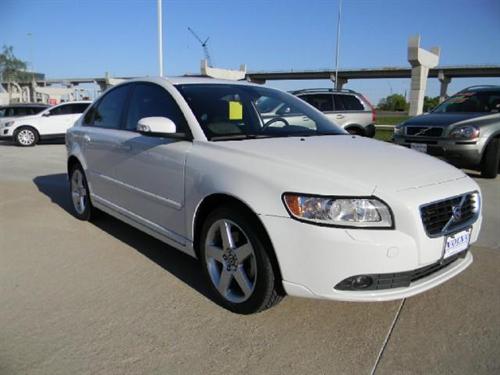 Volvo S40 2008 photo 1