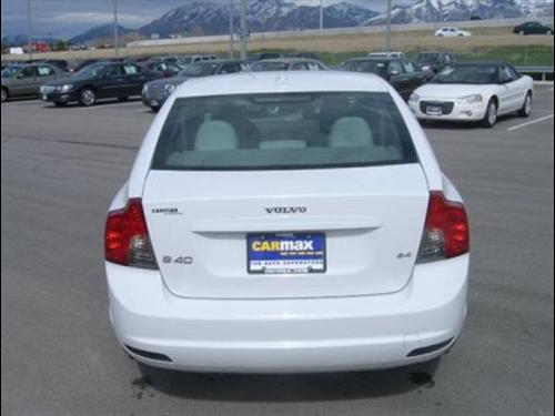 Volvo S40 2008 photo 4