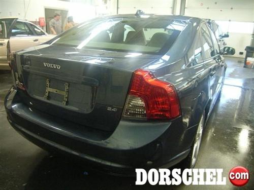 Volvo S40 2008 photo 1