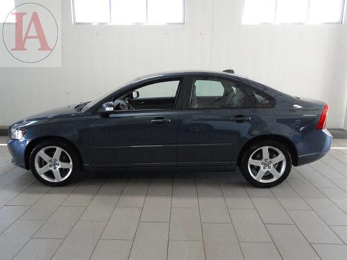 Volvo S40 2008 photo 1