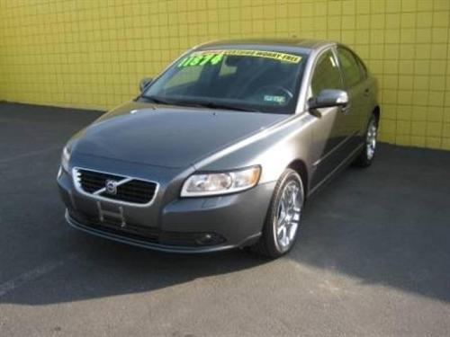 Volvo S40 2008 photo 1