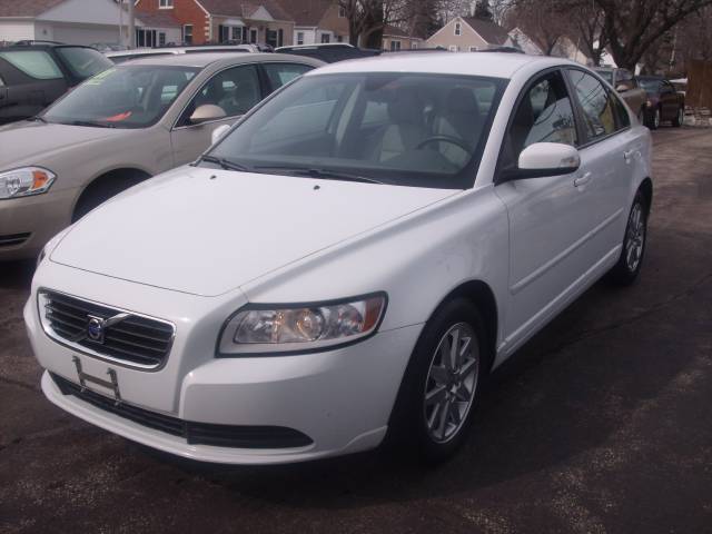 Volvo S40 2009 photo 4