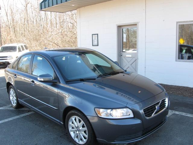 Volvo S40 2009 photo 3