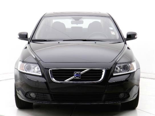 Volvo S40 2010 photo 4