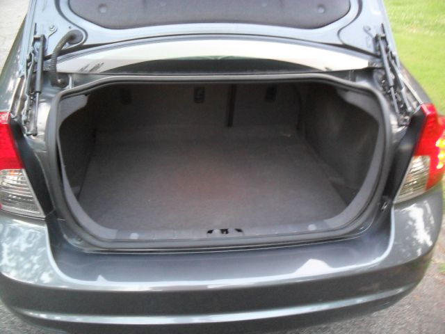 Volvo S40 2010 photo 5