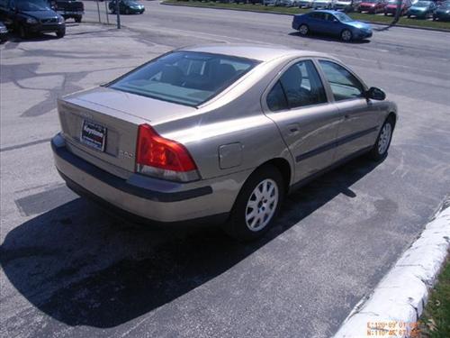 Volvo S60 2002 photo 1