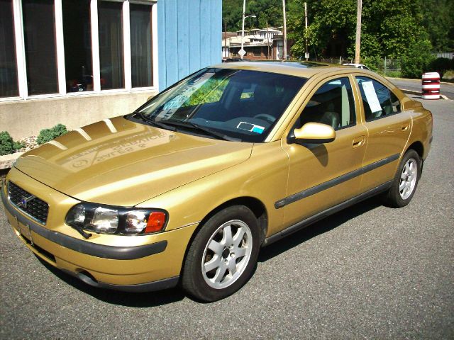 Volvo S60 2002 photo 2