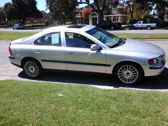 Volvo S60 4X4 ED. Bauer EL Sedan