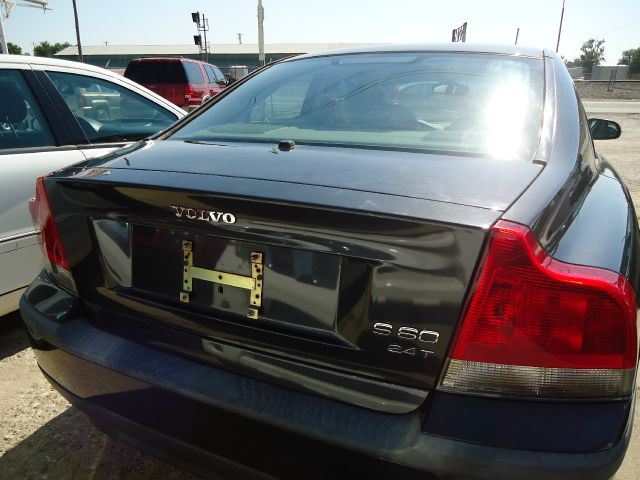 Volvo S60 2002 photo 1