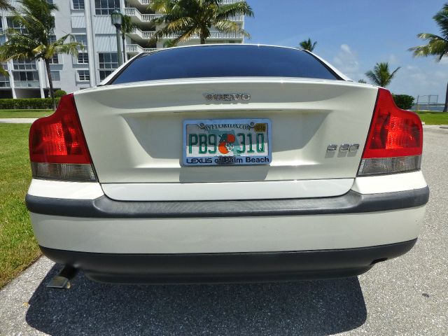 Volvo S60 4X4 ED. Bauer EL Sedan