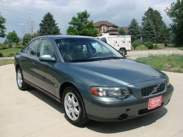 Volvo S60 2002 photo 1