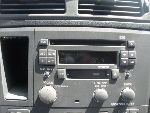 Volvo S60 2002 photo 29