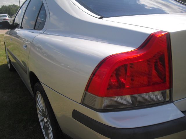 Volvo S60 2002 photo 36