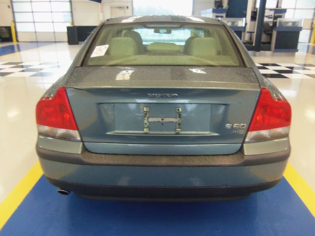 Volvo S60 2002 photo 2