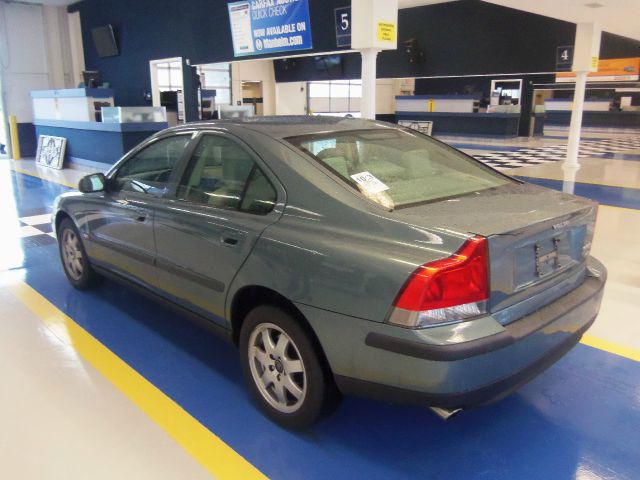 Volvo S60 2002 photo 4