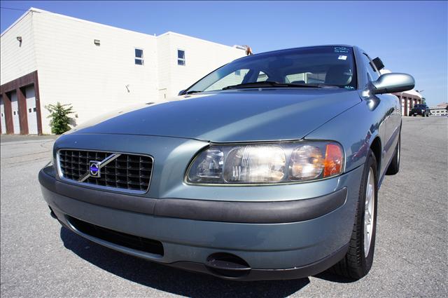 Volvo S60 2002 photo 2