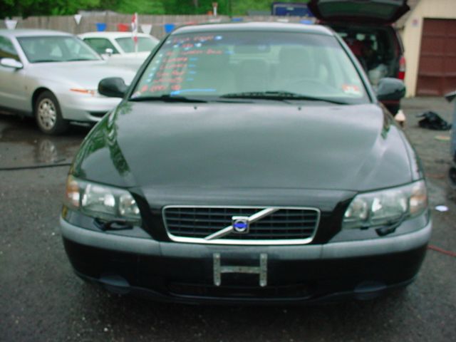 Volvo S60 2002 photo 1