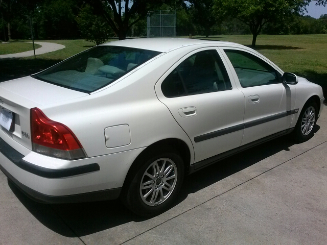 Volvo S60 2003 photo 4