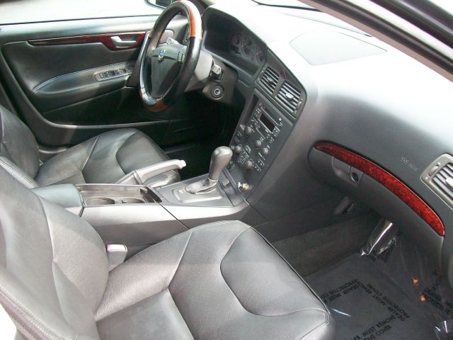 Volvo S60 2003 photo 2