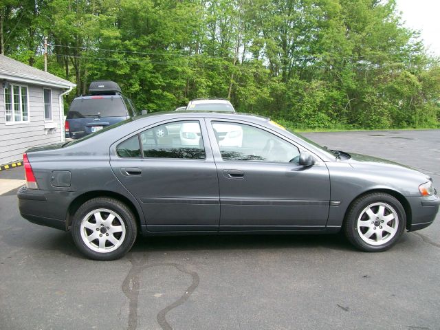 Volvo S60 2003 photo 4