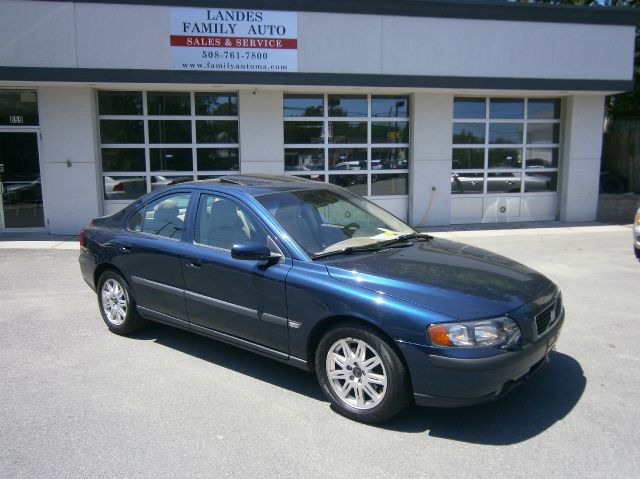Volvo S60 2004 photo 3