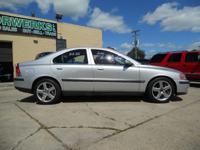 Volvo S60 2004 photo 3