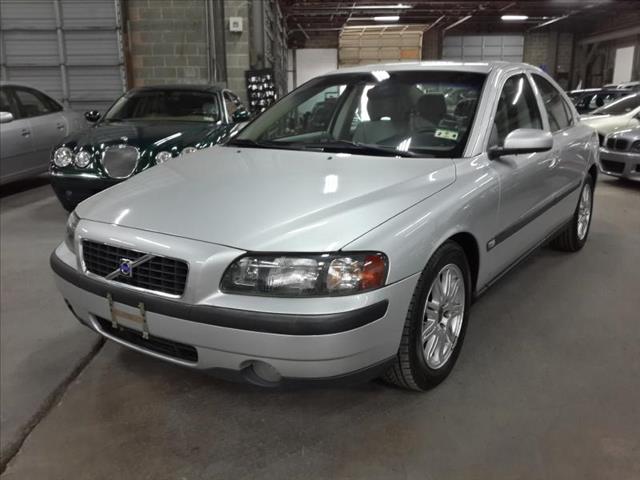 Volvo S60 2004 photo 1