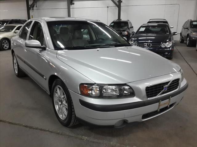 Volvo S60 2004 photo 2