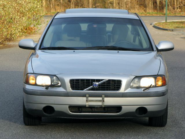 Volvo S60 2004 photo 1