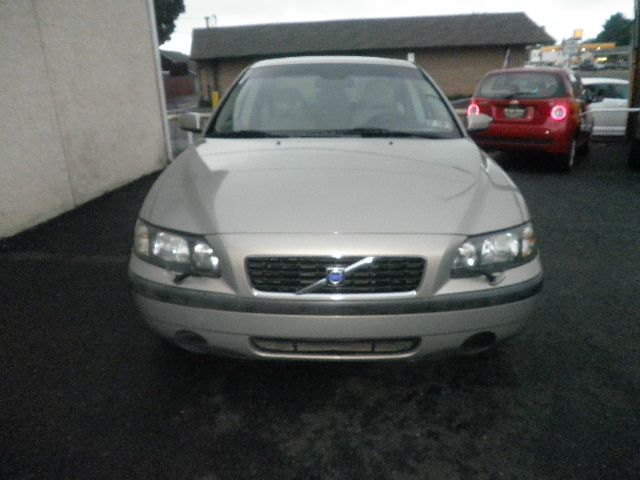 Volvo S60 4WD 4dr Sport Sedan