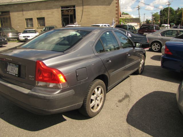 Volvo S60 LS - Z71 Sedan