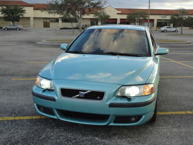 Volvo S60 2004 photo 2