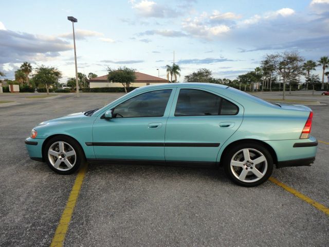 Volvo S60 2004 photo 3