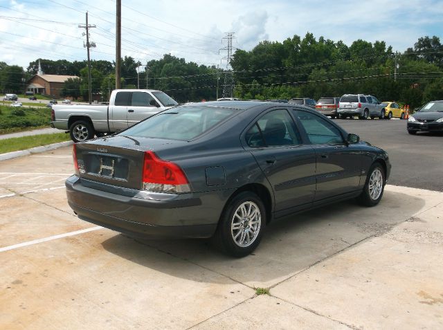 Volvo S60 2004 photo 4