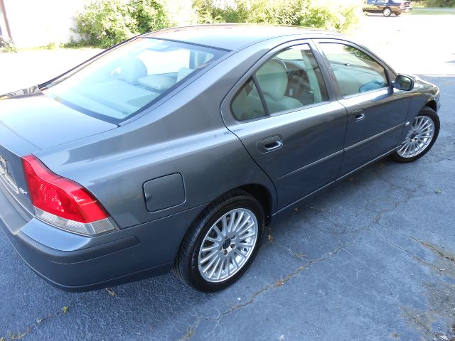 Volvo S60 2004 photo 4