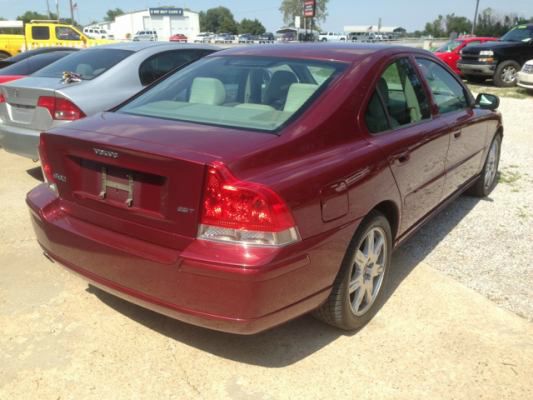 Volvo S60 2005 photo 2