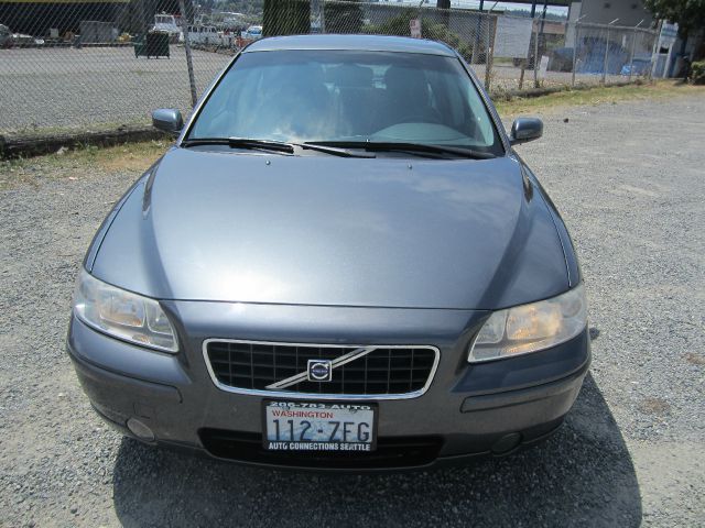 Volvo S60 2005 photo 1