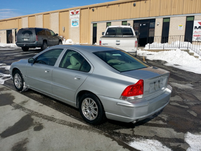 Volvo S60 2005 photo 4