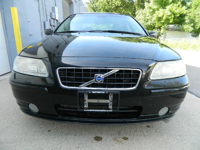 Volvo S60 2005 photo 1