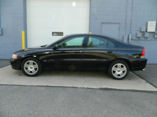 Volvo S60 2005 photo 14