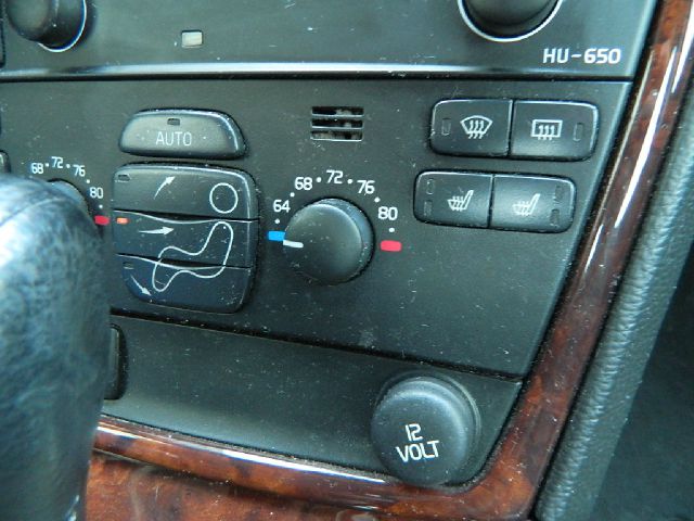 Volvo S60 2005 photo 2