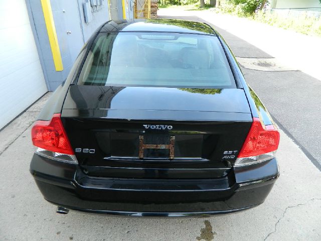 Volvo S60 2005 photo 7
