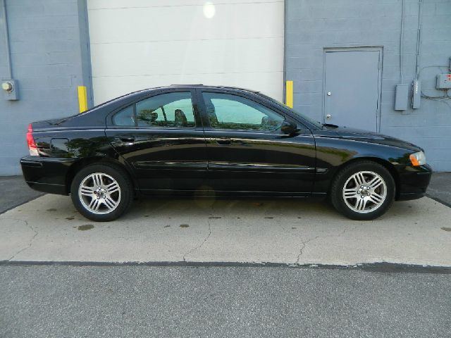 Volvo S60 2005 photo 9